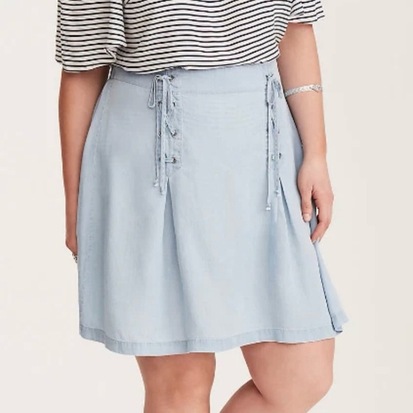 torrid Dresses & Skirts - torrid Skirt Plus Size 22 Lace Up Mini Light Blue Chambray Denim Color Stretchy